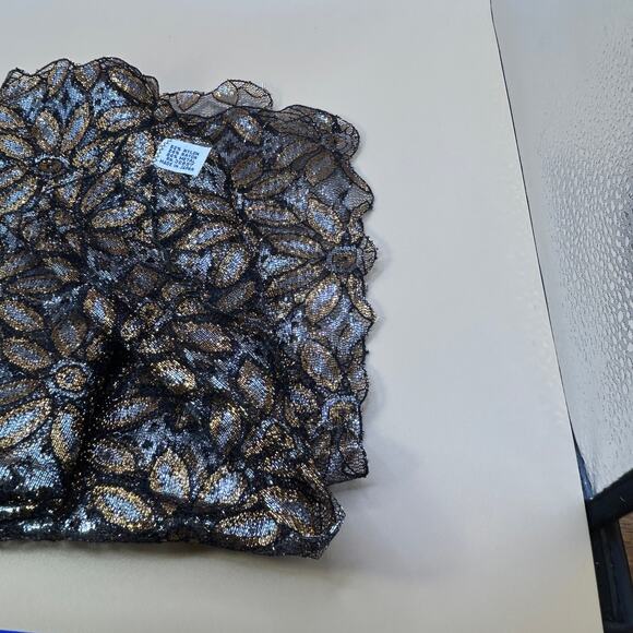 Vintage Metallic Gold Silver Scarf Made in Japan 57" x 17" Floral Scalloped Edge - Picture 7 of 7